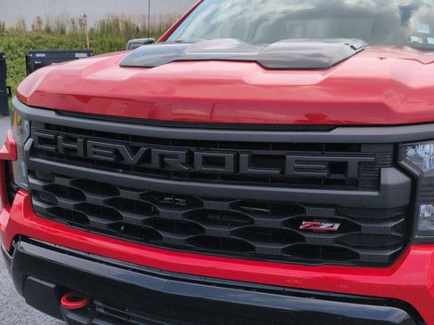 Used 2025 Chevrolet Silverado 1500 Custom Trail Boss AWD/4WD image 30