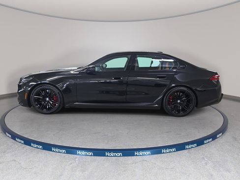 Used 2026 BMW M5 w/ Executive Package AWD/4WD image 11
