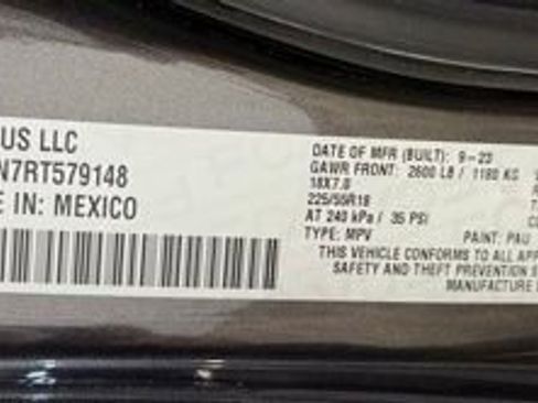 Used 2024 Jeep Compass Limited image 25