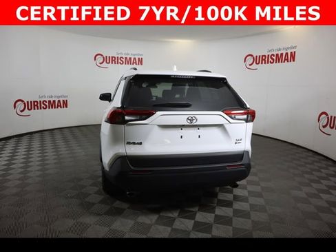 Used 2025 Toyota RAV4 XLE AWD/4WD image 11