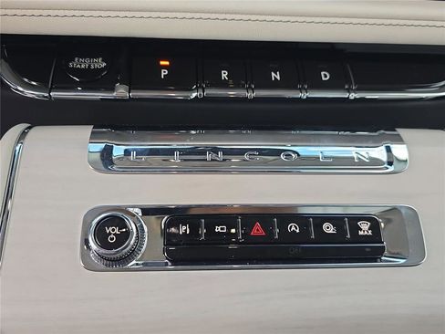 New 2026 Lincoln Aviator Reserve image 19