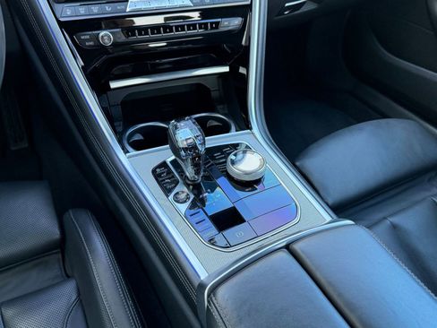 Used 2019 BMW M850i xDrive Coupe AWD/4WD image 16