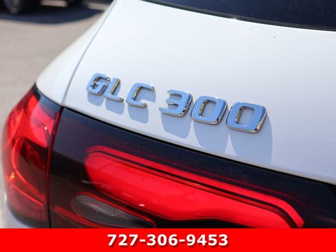Certified 2023 Mercedes-Benz GLC 300 image 9