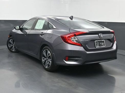 Used 2017 Honda Civic EX-L image 4