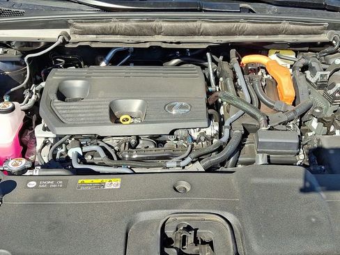 Used 2025 Lexus RX 350h 350h w/ Accessory Package image 28