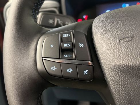 New 2025 Ford Maverick XLT w/ XLT Luxury Package image 17