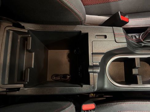 Used 2022 Subaru Impreza 2.0i Sport w/ Popular Package #2 image 23