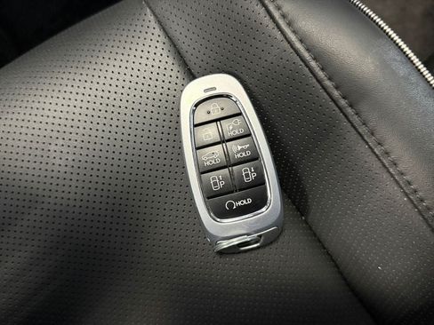 Used 2024 Hyundai Ioniq 5 Limited AWD/4WD image 32
