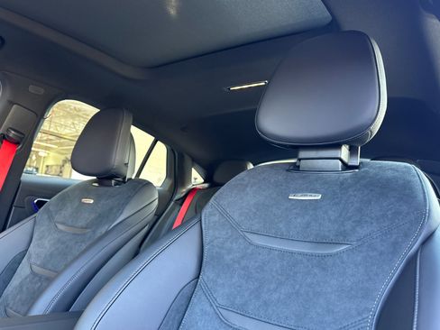 New 2025 Mercedes-Benz GLC 63 AMG S image 11