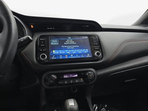 Used 2023 Nissan Kicks SR w/ Interior Electronics Package FWD image 20
