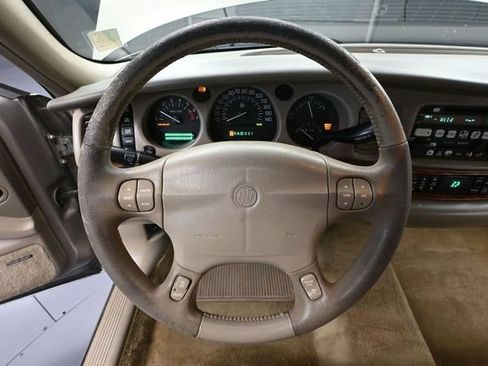 Used 2002 Buick Le Sabre Limited FWD image 28