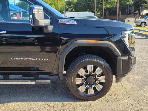 Used 2026 GMC Sierra 2500 Denali w/ Denali Reserve Package AWD/4WD image 7