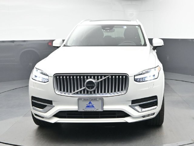 Used 2025 Volvo XC90 B6 Plus w/ Protection Package Premier AWD/4WD image 2