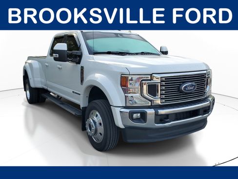 Used 2020 Ford F450 Lariat w/ Lariat Value Package image 1