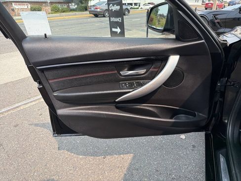 Used 2017 BMW 330i Sedan RWD image 46