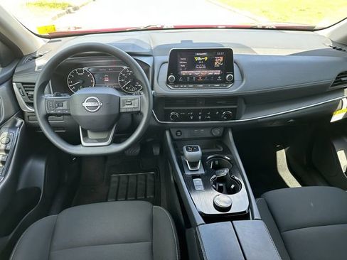 Certified 2025 Nissan Rogue S AWD/4WD image 24