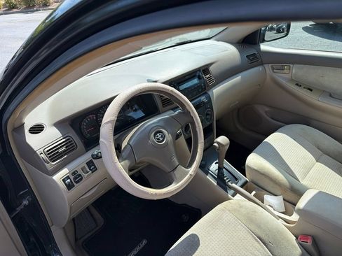 Used 2007 Toyota Corolla CE w/ Upgrade Pkg FWD image 5