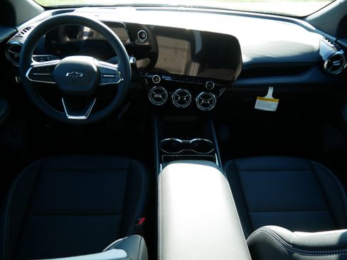 New 2026 Chevrolet Blazer EV LT AWD/4WD image 7