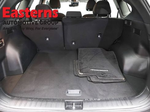 Used 2023 Hyundai Tucson SEL AWD/4WD image 9