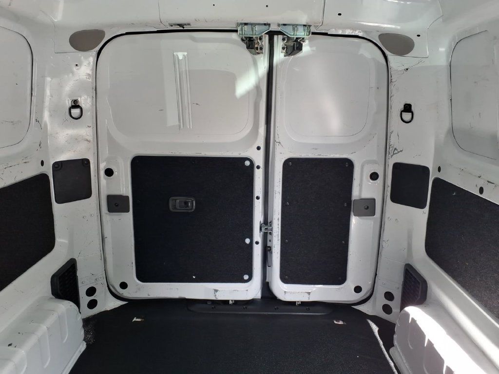 Used 2021 Nissan NV200 S FWD image 14