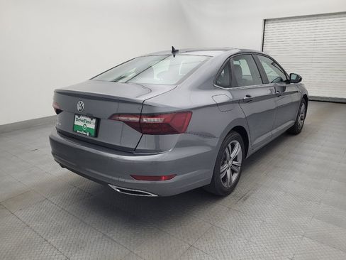 Used 2020 Volkswagen Jetta R-Line w/ R-Line Cold Weather Package FWD image 9