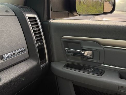 Used 2017 RAM 1500 Big Horn image 34