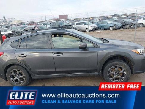 Used 2021 Subaru Crosstrek 2.5i Sport w/ Moonroof Package image 25