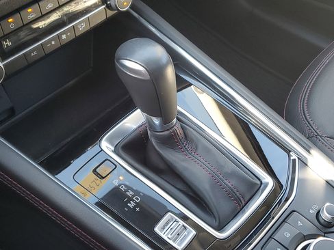 Used 2023 MAZDA CX-5 Carbon Edition image 25