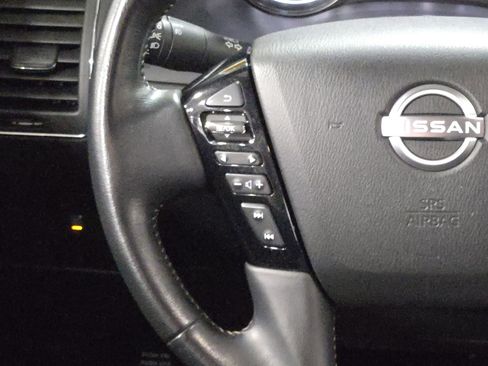 Used 2021 Nissan Armada SV w/ SV Appearance Package image 17