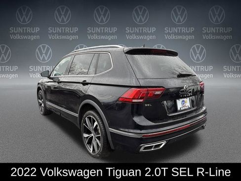 Used 2022 Volkswagen Tiguan SEL R-Line image 3