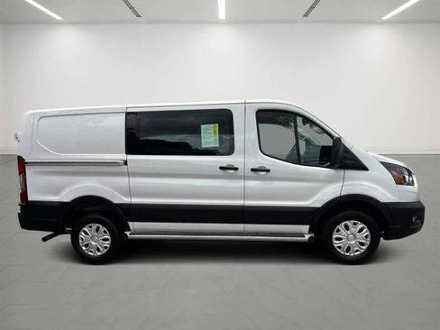 Used 2024 Ford Transit 250 Low Roof w/ Exterior Upgrade Package image 5