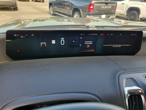 Used 2025 Ford Expedition Tremor AWD/4WD image 23