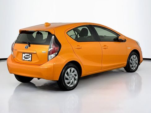 Used 2015 Toyota Prius C Two image 11