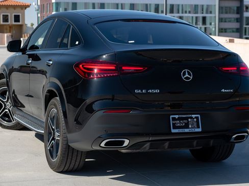 Used 2025 Mercedes-Benz GLE 450 4MATIC Coupe image 4