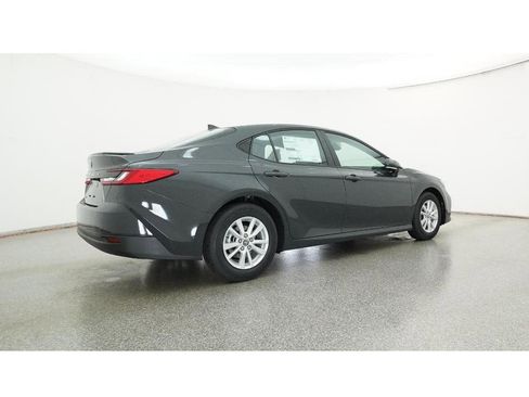 New 2026 Toyota Camry LE image 25