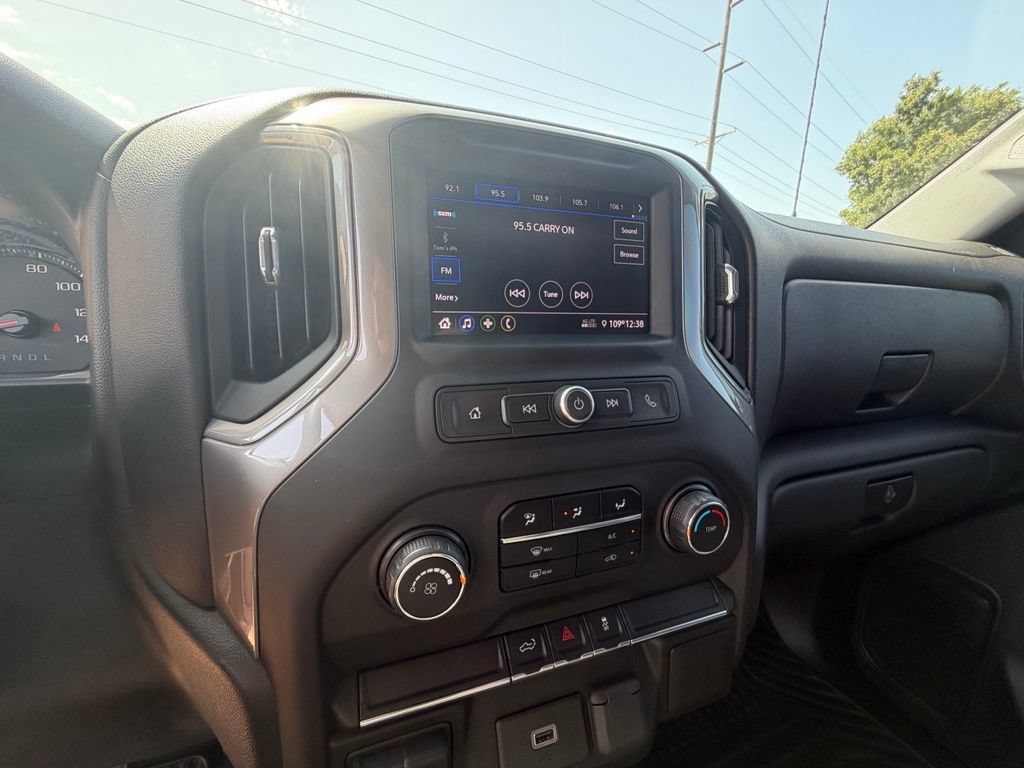 Used 2020 Chevrolet Silverado 2500 Custom w/ Custom Value Package AWD/4WD image 11