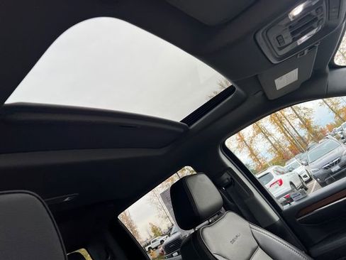 Used 2024 GMC Sierra 1500 Denali AWD/4WD image 16