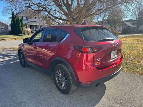 Used 2017 MAZDA CX-5 Touring w/ Preferred Equipment Package image 5