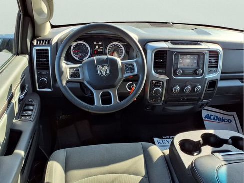 Used 2024 RAM 1500 Classic SLT AWD/4WD image 9
