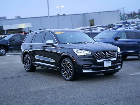 Used 2020 Lincoln Aviator Black Label w/ Dynamic Handling Package image 3