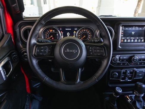 Used 2022 Jeep Wrangler Unlimited Sport AWD/4WD image 14
