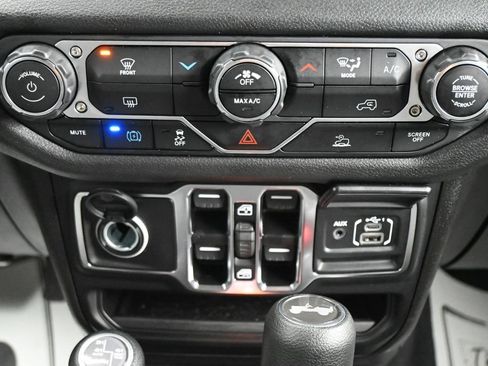 Used 2025 Jeep Wrangler Unlimited Sport S 4xe w/ LED Headlamp & Fog Lamp Group AWD/4WD image 20