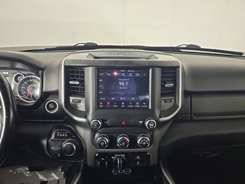 Used 2021 RAM 1500 Big Horn RWD image 10