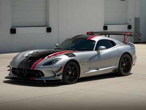 Used 2016 Dodge Viper GTC w/ ACR Package RWD image 9