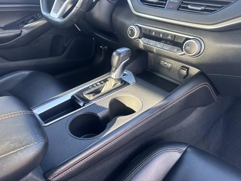 Used 2022 Nissan Altima 2.5 SR image 36