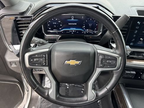 Used 2024 Chevrolet Silverado 2500 LT w/ Convenience Package AWD/4WD image 27