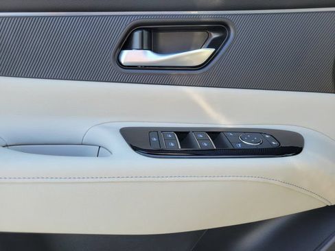 New 2026 Nissan Murano SV AWD/4WD image 16