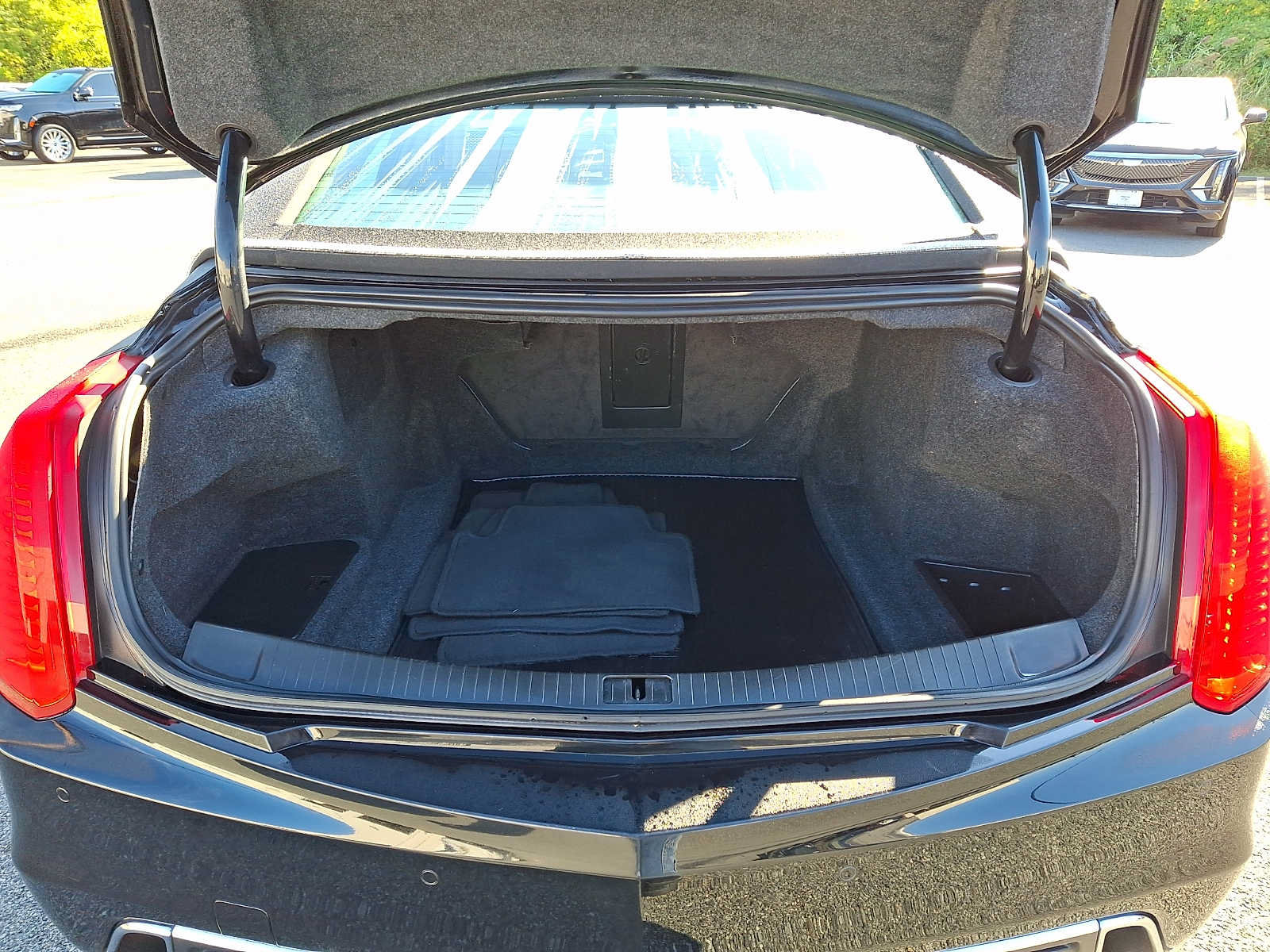 Used 2019 Cadillac CTS AWD Sedan image 29