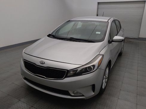 Used 2017 Kia Forte LX w/ Option Group 020 image 15