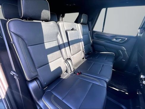 Used 2021 GMC Yukon SLT w/ SLT Premium Package AWD/4WD image 27